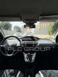 2017 Lancia YPSILON