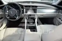 2017 Jaguar XF