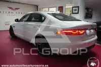 2017 Jaguar XF