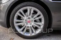 2017 Jaguar XF