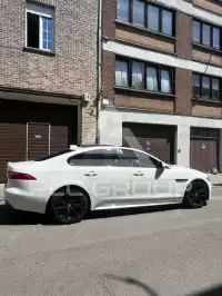 2017 Jaguar XF