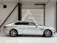 2017 Jaguar XF