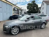 2017 Jaguar XF