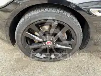 2017 Jaguar XE