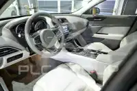 2017 Jaguar XE