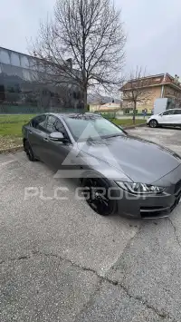 2017 Jaguar XE