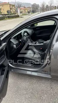 2017 Jaguar XE