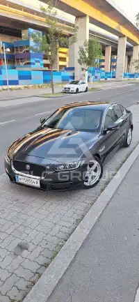 2017 Jaguar XE