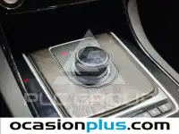 2017 Jaguar XE