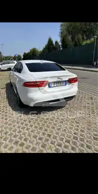 2017 Jaguar XE