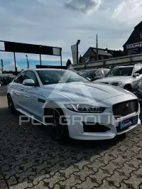 2017 Jaguar XE
