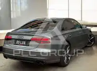 2017 Audi S8