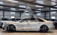2017 Audi S8