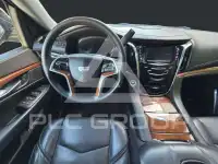 2017 Cadillac ESCALADE