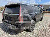 2017 Cadillac ESCALADE