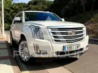 2017 Cadillac ESCALADE