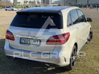 2017 Mercedes Benz B 200