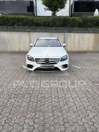 2017 Mercedes Benz E 220