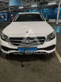 2017 Mercedes Benz E 220