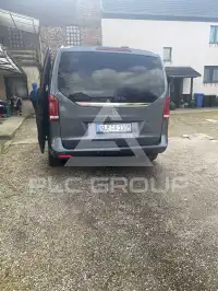 2017 Mercedes Benz V 220