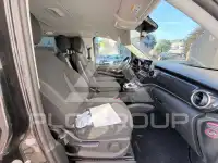 2017 Mercedes Benz V 220