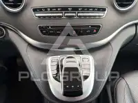 2017 Mercedes Benz V 220