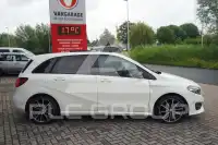 2017 Mercedes Benz B 180