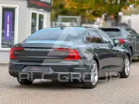 2017 Volvo S90