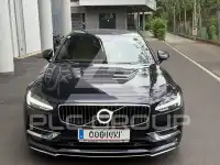 2017 Volvo S90