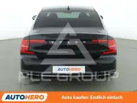 2017 Volvo S90