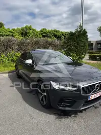 2017 Volvo S90