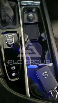 2017 Volvo S90