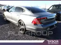 2017 Volvo S90
