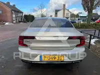 2017 Volvo S90