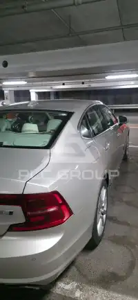 2017 Volvo S90