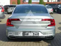 2017 Volvo S90