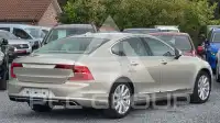 2017 Volvo S90