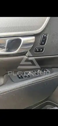 2017 Volvo S90