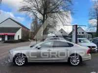 2017 Volvo S90