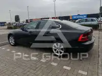 2017 Volvo S90