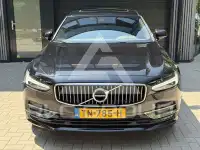 2017 Volvo S90