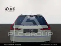 2017 Volvo V90