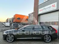 2017 Volvo V90