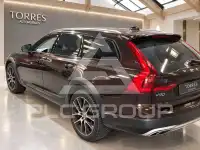 2017 Volvo V90