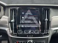 2017 Volvo V90