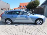 2017 Volvo V90