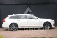 2017 Volvo V90