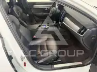 2017 Volvo V90