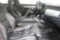 2017 Volvo V90