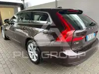 2017 Volvo V90